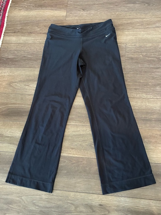 Nike Pants - Nike Dri-FIT Black Bootcut Yoga Pants Hidden Pocket. Size Women's Large